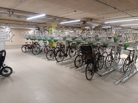 Two-Level / Two-Tier Pro Tower